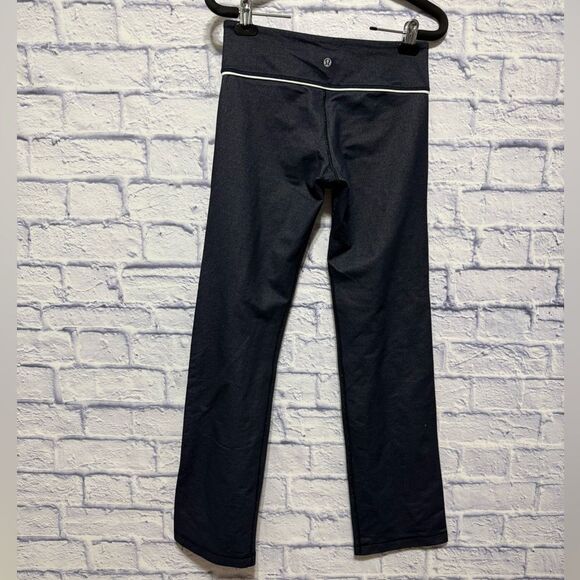Lululemon vintage Women's pants Faux Denim Navy Blue White Stripe Size 4 - Picture 13 of 15